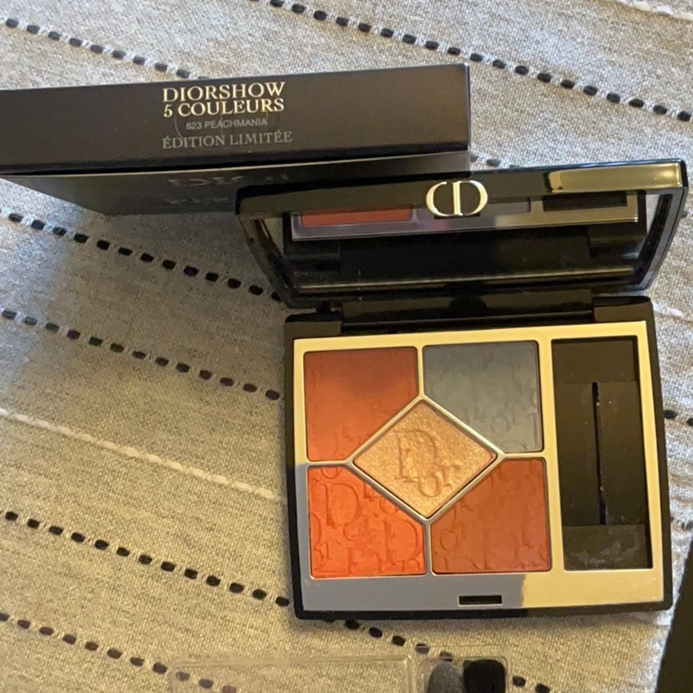 DIOR PEACHMANIA - LIMITED EDITION SPRING 2025.